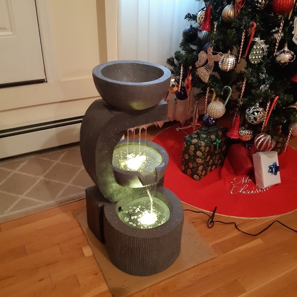 Pot water fountain with LED lights - Picture 3 of 4